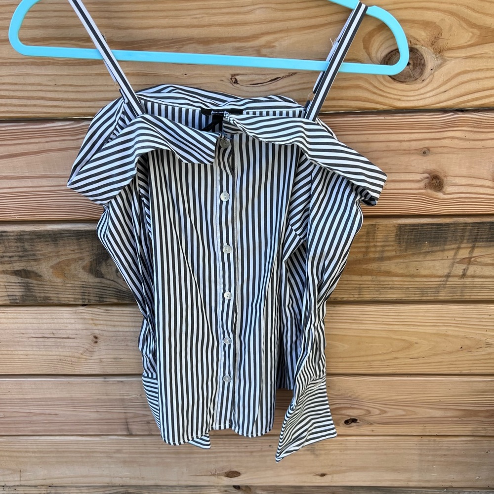 By By Woman’s Stripe Cold Shoulder Blouse Size S